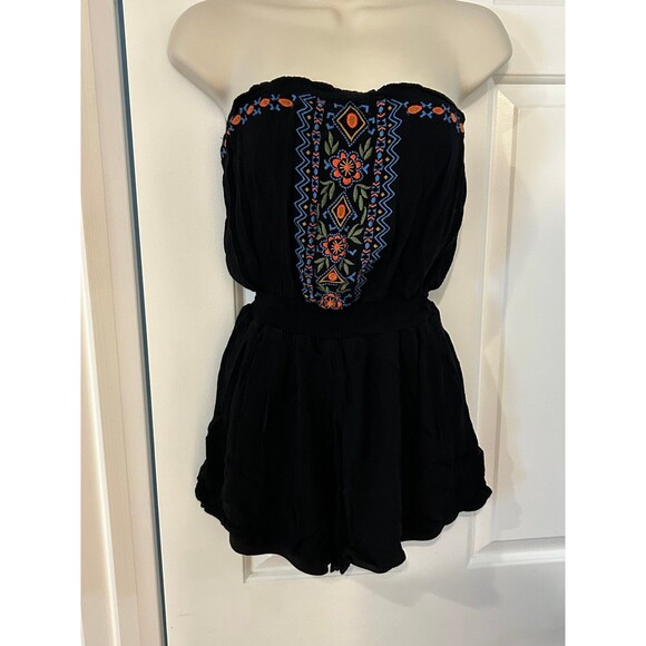 Xhilaration Pants - Black Strapless Embroidered Romper - S